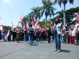 Peringatan HUT RI ke 71 Ala Anak Jalanan dan Elemen Surabaya