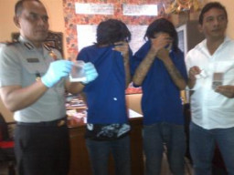 Bulan Depan Menikah, Doni Keburu di Sergap Aparat Saat Menikmati Sabu 