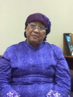 Lili Chadidjah Wahid:Belum Saatnya TNI dihadapkan Dengan Masyarakat 