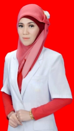 Bidan Dian Peduli Kesehatan dan Pendidikan