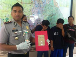 Kompor Warkop Dijadikan Alat Nyabu, Pemilik Warkop dan Temannya Di Grebek Polisi.