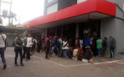 PN Surabaya Berlakukan 3M (Melihat, Membayar dan Mengambil)