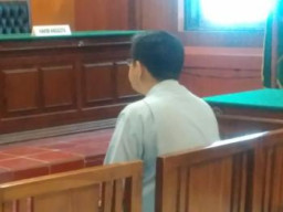 Palsukan Tanda Tangan Mantan Istri, Krida Dituntut 7 Bulan Kurungan Penjara