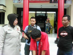 BUdi, Ranmor Simokerto Dihadiahi Timah Panas