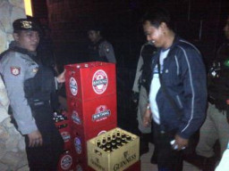 Razia RHU: 552 Botol Miras dan 21 LC Diamankan Petugas 