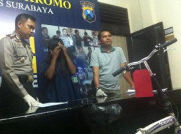 Curi Sepeda Untuk Bayar Kos, Nurul Tak Berkutik Saat di Tangkap Petugas.  