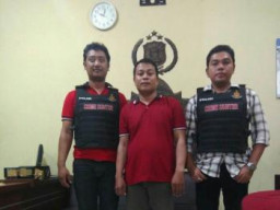 Butuh Uang Modal Usaha, Trimo Santoso (42) Nekat Gelapkan Mobil.