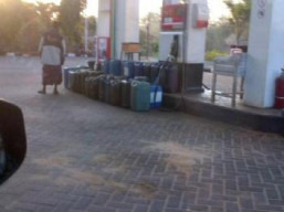Utamakan Jerigen, Naik Rp 50 per-liter