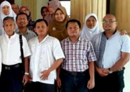 22 DOKTER SPECIALIS TAGIH JANJI BUPATI COPOT DIREKTUR RSUD DR.KOESNADI    