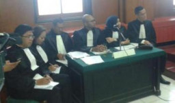 Dimas Kanjeng Melawan Polda Jatim Dalam Sidang Pra Peradilan di PN Surabaya.