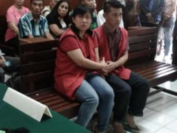 Hakim Kabulkan Penundaan Sidang Widia Selamet dan Hartono