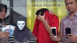 Germo Medsos Rakus di Grebek Aparat, Ambil Untung 700 Ribu PSK nya Cuma Dapat 300 Ribu.