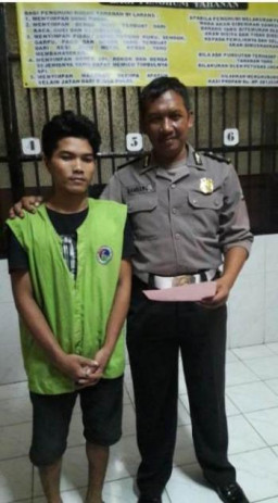 Kanit Narkoba Idik II Polrestabes Surabaya, Bekuk Pengguna Sekaligus Kurir Sabu