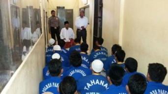 Polres Pasuruan Adakan Siraman Rohani pada Tahanan