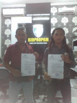Polsek Krian di Propam Poldakan Oleh Keluarga Almarhum Adi Prastyawan.