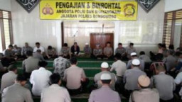   Kepolres Bondowoso Kembali Berangkatkan Dua Anggota Umroh Ketanah Suci Mekkah.