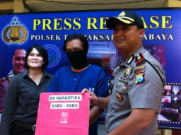 Tukang Gendang Musik Koplo Terjerat Under Cover Buy Sabu-Sabu