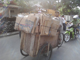 Potret Kehidupan Pemulung & Masyarakat Miskin Gambaran Kegagalan Pemkab Kepulauan Selayar