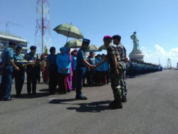 KRI Diponegoro 365 Tiba di Armatim Usai Latihan Rim Of The Pacific Rimpac 2016.