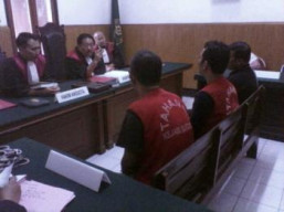 Terdakwa Penjual Daging Celeng Menyanyi "1 Tersangkanya Kok Hilang"