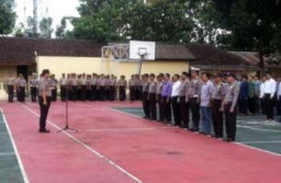 Kapolres Bondowoso Minta Seluruh Jajaranya Maksimalkan Pelayanan Masyarakat.