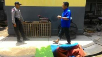 Polisi Bubarkan Judi Sabung Ayam, Pelaku Lari Kocar-Kacir Dikawasan Padat Penduduk.