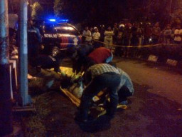 Sudah Jatuh Tertimpa Tangga, Kejambret, Nabrak Pembatas Jalan, Jatuh Nyawa Melayang