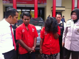 BURON LIMA BULAN PASANGAN SUAMI ISTRI DITANGKAP.