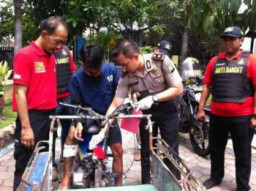 Tim Anti Bandit Polsek Wonokromo, Tembak Residivis Pelaku Curanmor