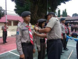 130 Anggota Saka Bhayankara Dilantik Kasat Binmas Polres Bondowso   