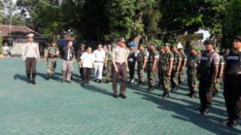 Polres Pasuruan Gelar Pasukan Operasi Simpatik 2017 Dihalaman Mapolres Pasuruan.