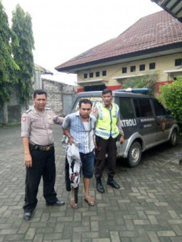 Kuras Uang di Laci Warkop, Faisal A Ditangkap Warga.