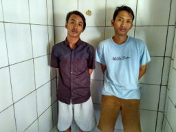 Dua Pencuri Helm Jadi Korban Amuk Massa, Diselamatkan Reskrim Polsek Rungkut