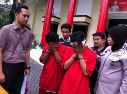 Duo Jambret Sadis Berhasil Diamankan Jatanras, Usai Merampas Tas Mahasiswi.