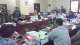 Mau di Gusur, Warga Medokan dan Karangpilang Hearing Ke DPRD Surabaya
