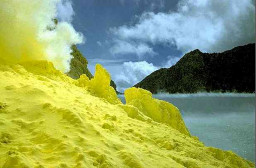 Sengketa Batas Wilayah Kawah Ijen, Assisten I Pemkab Bondowoso, Bantah Pernyataan Assisten I Banyuwa