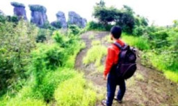    PUPR Bondowoso Segera Bangun Akses Jalan Menuju Wisata Batoh Soâ€™on Solor Cermee.