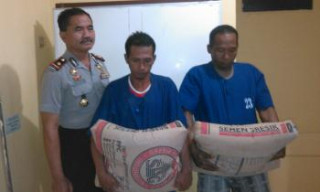 Sopir dan Kernet "Makan Semen" Terkuak Berkat CCTV