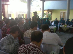 Kunker Bupati Kembali Disambut Antusias Di Kecamatan Sumber Wringin 