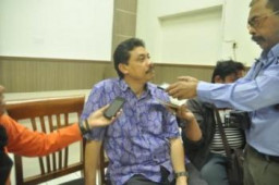 Pengunduran Diri Direktur RSUD dr.Koesnadi Diduga Akal-Akalan Agus Suwardjito