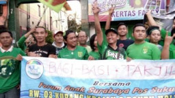 Bonek Holyghost Bagi-Bagi 200 Takjil Gratis