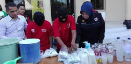 Es Legen Undaan Kulon Ternyata Oplosan Bahan Kimia, Cuka dan Susu