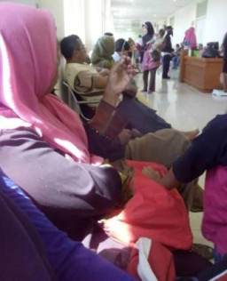 Layanan RS. dr. Soewandi Amburadul, Banyak Pasien Terabaikan