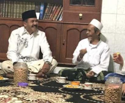 Lebaran Pertama. Cabub Edy Paripurna Silahturahmi ke Pondok Sidogiri