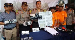 Unit Reskrim Polsek Karangpilang Bongkar Sindikat Penyelundupan Motor Bodong Via Ekspedisi
