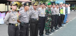 Kapolres Pasuruan Pimpin Apel Pengamanan Takbir Keliling
