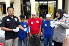 Satnarkoba Polrestabes Surabaya Bongkar BD Narkoba Jaringan Lapas Medaeng.
