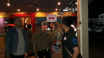 Karaoke Suka Suka Wiyung dan Cafe Kuppel di Obok-Obok Petugas Gabungan.