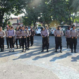 Polwan Dalmas Resta Pas, Unjuk Gigi