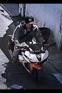 Waspada Polisi Gadungan Bergentayangan di Surabaya, Lakukan Penipuan.